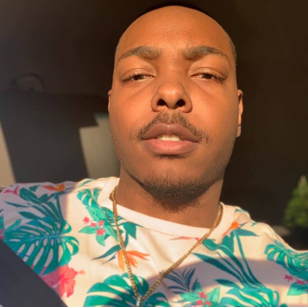 Meet your Posher, Darrion - Picture 1 of 1